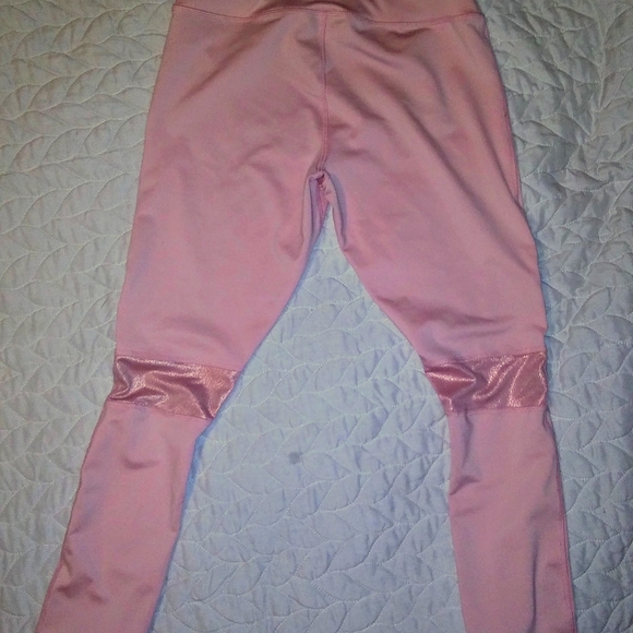 2 Pair of 14-16 girls Avia athletic leggings - Picture 7 of 8